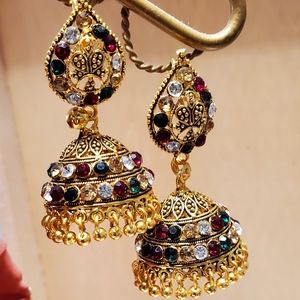 LIGHT WEIGHT GOLDEN JHUMKI